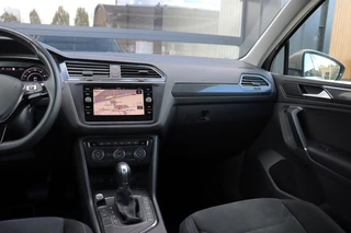 Volkswagen Tiguan 1.4 TSI ACT Highline Business R | Dealer Onderhouden | Led | Virtual | Stoelverwarming | Trekhaak | Carplay / 16