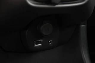 Toyota Aygo 1.0 VVT-i x-play  5 Deurs, Camera, / 26