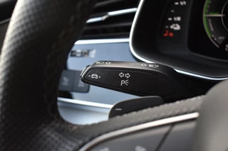 Audi Q8 55 TFSI e Quattro Pro Line S  | ACC | RS-Seats | Head-Up | B&O | Softclose | 22'' Wielen | Stuurverwarming | Matrix | Nachtzicht | / 25