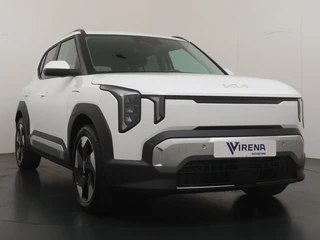 Kia EV2 Plus 61 kWh  - Navigatie - Achteruitrijcamera - Adaptief cruise control - Stoelverwarming - Stuurverwarming - Nieuw uit voorraad leverbaar / 12