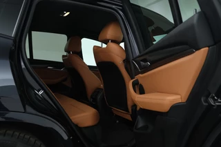 BMW X3 xDrive30e High Executive  360°cam, Stoelverwarming, Volleder, Carplay, interieur voorverwarming/(koeling) / 24