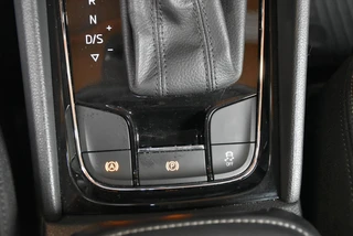 Škoda Karoq 1.5 TSI ACT Greentech 150pk Business / 30