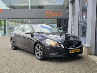 Volvo V60 1.6 T3 R-Design / 7