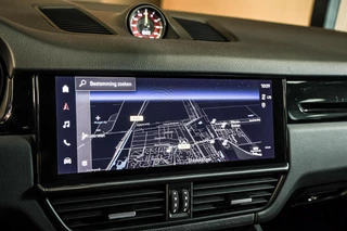 Porsche Cayenne Coupé 3.0 E-Hybrid|ACC|GTS-stoel|Chrono|Pano / 50