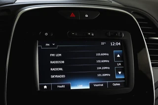 Renault Captur 1.2 TCe 120 PK Intens - Automaat  | Trekhaak | Cruise | Stoelverw. | PDC | NAV | ECC | LED | LM 17" | / 17