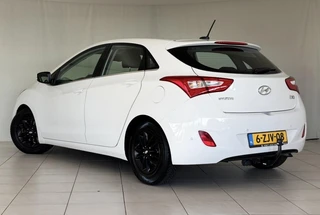 Hyundai i30 1.6 GDI i-Vision | Dealeronderhouden | Achteruitrijcamera | Trekhaak / 12