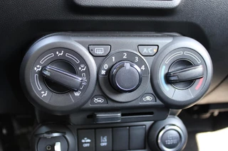 Suzuki Ignis 1.2 Smart Hybrid Select Automaat, All-Seasons, Dakspoiler, Apple Carplay/Android Auto / 30