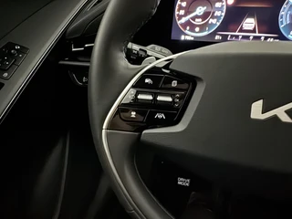 KIA Niro 1.6 GDi Hybrid 141pk DCT6 DynamicLine / 15