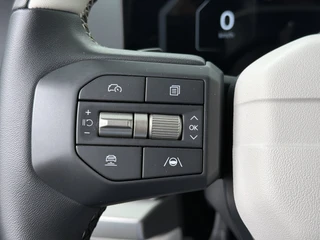Kia EV4 Fastback GT-PlusLine 81.4 kWh  FULL OPTIONS - *DEMO* - Head-up Display - 360 Camera - Stoelverwarming/ventilatie - Glazen Schuif-/kanteldak - Elektrisch verstelbare voorstoelen - Dodehoekcamera - Fabrieksgarantie tot 2032 Direct leverbaar! / 27