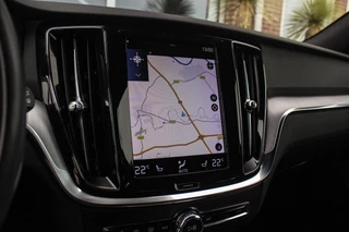 Volvo V60 2.0 B4 Inscription | NL auto | 2e eigenaar | BTW auto | Stuurverwarming | Leer | Cruise control | DAB | Camera | LED | Navigatie | Bluetooth | PDC / 26