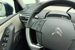 Citroen C4 SpaceTourer 1.2T Business | 130PK | Automaat | Elektrische achterklep | Climate Control | Navigatie | Cruise Control | Camera achter | Stoelen voor met massagefunctie | Slechts 44.336 km! / 20