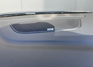 Renault Mégane Estate 1 .3 TCe Bose 160 pk AUT. | navigatie | cruise control | trekhaak | bose audio | keyless | privacy glas / 32