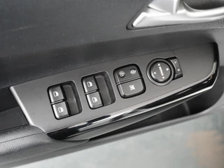 Kia Picanto 1.0 DPI DynamicLine  Airco - Apple Carplay/Android Auto - Cruise Control - Navigatie - Achteruitrijcamera - Virena Zekerheidspakket €895,- / 22