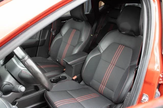 Renault Captur 1.6 E-Tech PHEV 160 RS Line|Stoelverwarming|360 Camera| / 20
