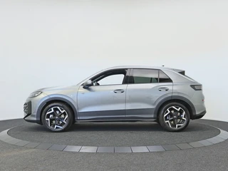 Volkswagen T-Roc 1.5 eTSI R-Line Elek. Trekhaak | Stuur-/stoelverwarming | Verlichte logo's / 6