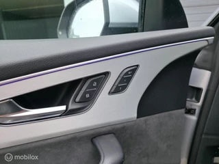Audi Q8 55 TFSI e Quattro S-Line / Nachtzicht / HUD / Sfeer / 11