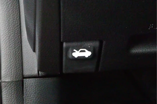 Kia Stonic 1.0 T-GDi DynamicLine  - Trekhaak - Airco - Cruise control - / 45