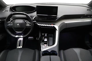 Peugeot 3008 1.2 PureTech GT  Trekhaak | Stoelverwarming Voor | Adaptief Cruise Control | Dodehoek Detectie | Lendensteun | Parkeer Sensoren rondom | / 18
