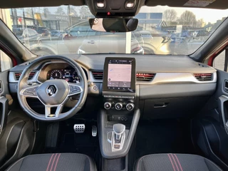 Renault Captur 1.3 TCe 160 EDC R.S. Line  | Automaat | All Seasons | Navigatie | Groot Scherm | Achteruitrijcamera + Parkeersensoren | Draadloze Telefoonlader | Climate Control | Luxe Pook | Apple CarPlay/Android Auto / 2