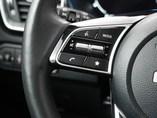 Kia XCeed 1.5 T-GDi DynamicPlusLine 160pk  Airco - Apple Carplay/Android Auto - Cruise Control - Verwarmde Voorstoelen - Dodehoekdetectie Fabrieksgarantie tot 03-2031 / 25