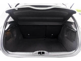 Citroën C3 1.2 PureTech Live  LED | Cruise | NL Auto / 36