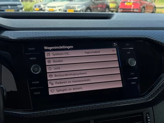 Volkswagen T-Cross 1.0 TSI Style * Virtual Cockpit * Stoelverwarming * Carplay / 28