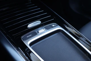 Mercedes B-klasse 200 Luxury Line / Panoramadak / Stuurwielverwarming / Stoelverwarming / 18