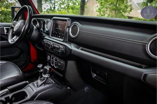 Jeep Wrangler Unlimited 4xe 380 Overland  Adaptive Cruise Trekhaak / 15