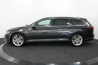 Volkswagen Passat Variant 1.5 TSI Elegance (Automaat) + Trekhaak / 5