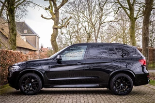 BMW X5 xDrive40e M Sport Full Black Adaptive Cruise 20" Panorama Head Up / 4