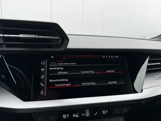 Audi A3 Sportback 45 TFSI e 245pk S edition Competition Leder / 25