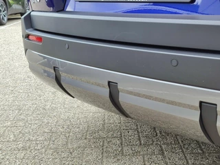 Toyota bZ4X Touring EXECUTIVE AWD 75 kWh NIEUW! PANODAK JBL-AUDIO 1500KG TREKGEW LM-VELGEN 20" 4S-BANDEN STOELVERW/KOELING STUURVERW BLIND SPOT WARMTEPOMP EL-ACHTERKLEP / 39