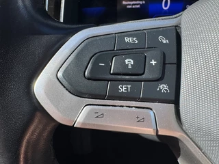 Volkswagen Taigo 1.0 TSI AUTOMAAT* Navigatie * Parkeersensoren * Adaptieve Cruise Control * / 22