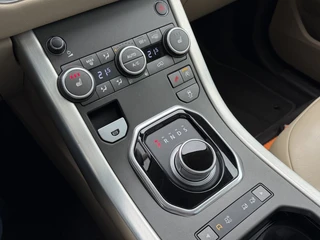 Land rover Range Rover Evoque 2.0 TD4 SE Dynamic / 22