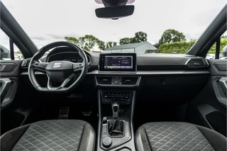 SEAT Tarraco 1.4 TSI e-Hybrid PHEV FR  | E-Trekhaak | Pano | Travel assist / 35