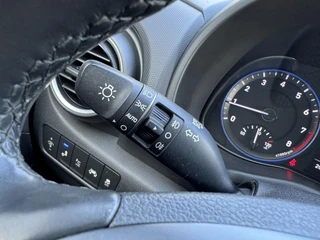 Hyundai Kona 1.0T Fashion Camera/Leder/Navi/120dkm... / 30