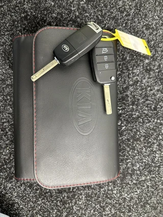 Kia Stonic 1.0 T-GDi MHEV DynamicLine CAMERA CARPLAY NAVI CRUISE. / 47