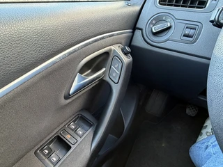 Volkswagen Polo 1.2 TSI Comfortline 5-Deurs Trekhaak Carplay Cruise Airco Orig.NL Voll.Onderhouden! / 9