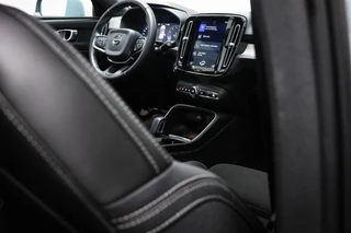 Volvo XC40 2.0 T4 | PANORAMADAK | BLIS | DAB | APPLE | ON CALL | 20" / 16