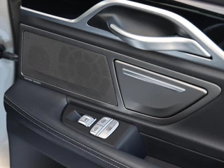 BMW 7-serie 750i xDrive High Executive | M-sport | €190.219 NIEUW!! | Full Options | / 71