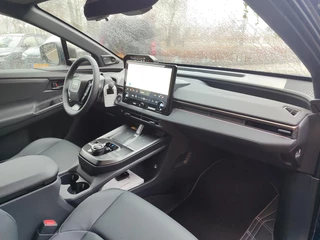 Toyota bZ4X EXECUTIVE 73KWH NIEUW MODEL 2026! WARMTEPOMP STOELVERW/KOELING INFRAROOD STUURVERW JBL-AUDIO LEDER EL-STOEL BLIND-SPOT NAVI CLIMA PARK-SENSOREN / 2