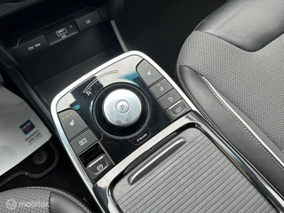 Kia e-Niro Edition 64 kWh 3-FASE ACHTERUITRIJ CAMERA CARPLAY STUUR/STOELVERWARMING / 19