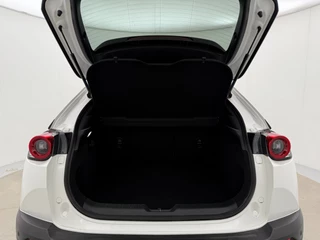 Mazda MX-30 E-SkyActiv R-EV 170 Makoto | Automaat | Adaptive cruise | Stoelverwarming | Head-up display | CarPlay | Camera / 15