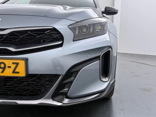 Kia XCeed 1.5 T-GDi GT-Line Automaat  - Kantel / Schuifdak  - Apple Carplay / Android Auto - Navigatie - ACC - Climate Control - Stoel / Stuurwielverwarming - Fabrieksgarantie tot 04-2032 / 14