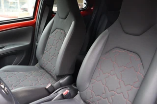 TOYOTA AYGO X ENVY 5-DRS AUTOMAAT TREKHAAK CLIMA AD-CRUISE NAVI JBL-AUDIO APPLE/ANDROID CAMERA / 10