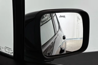 Jeep Renegade 4xe 240 Plug-in Hybrid Electric S LED Leder Stoelverwarming Trekhaak Camera Kenwood / 28