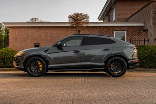 Lamborghini Urus 4.0 V8 650 PK Pano Keramisch B&O Advanced Massage Luchtvering 360 Camera ACC 22'' / 6
