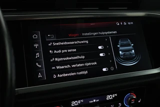 Audi Q3 35 TFSI 150pk Business Edition Trekhaak Camera Stoelverwarming LED Virtual Cockpit Navigatie Panoramadak / 31