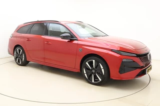 Peugeot e-308 SW GT 54 kWh / 9