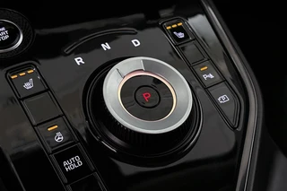 Kia Niro 1.6 GDi Hybrid DynamicPlusLine Elektrische Stoelen Leder Achteruitrijcamera / 28